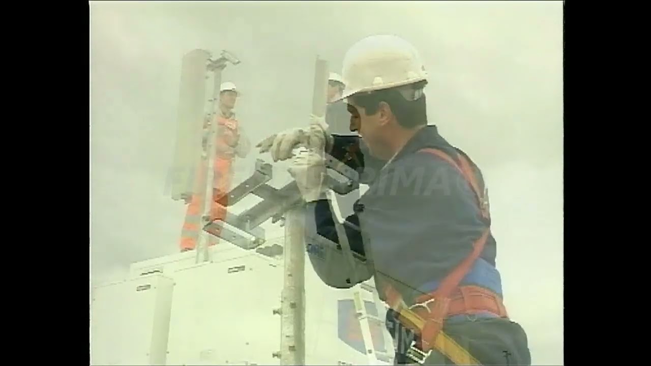 Documentario sul funzionamento telefonia cellulare e le stazioni mobili di emergenza telefonica.