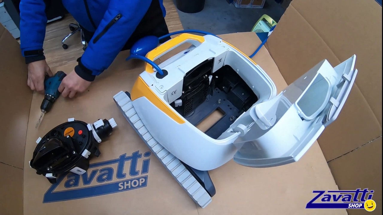 Comment démonter et remplacer le moteur dans le robot de piscine Dolphin Maytronics E10, E20.