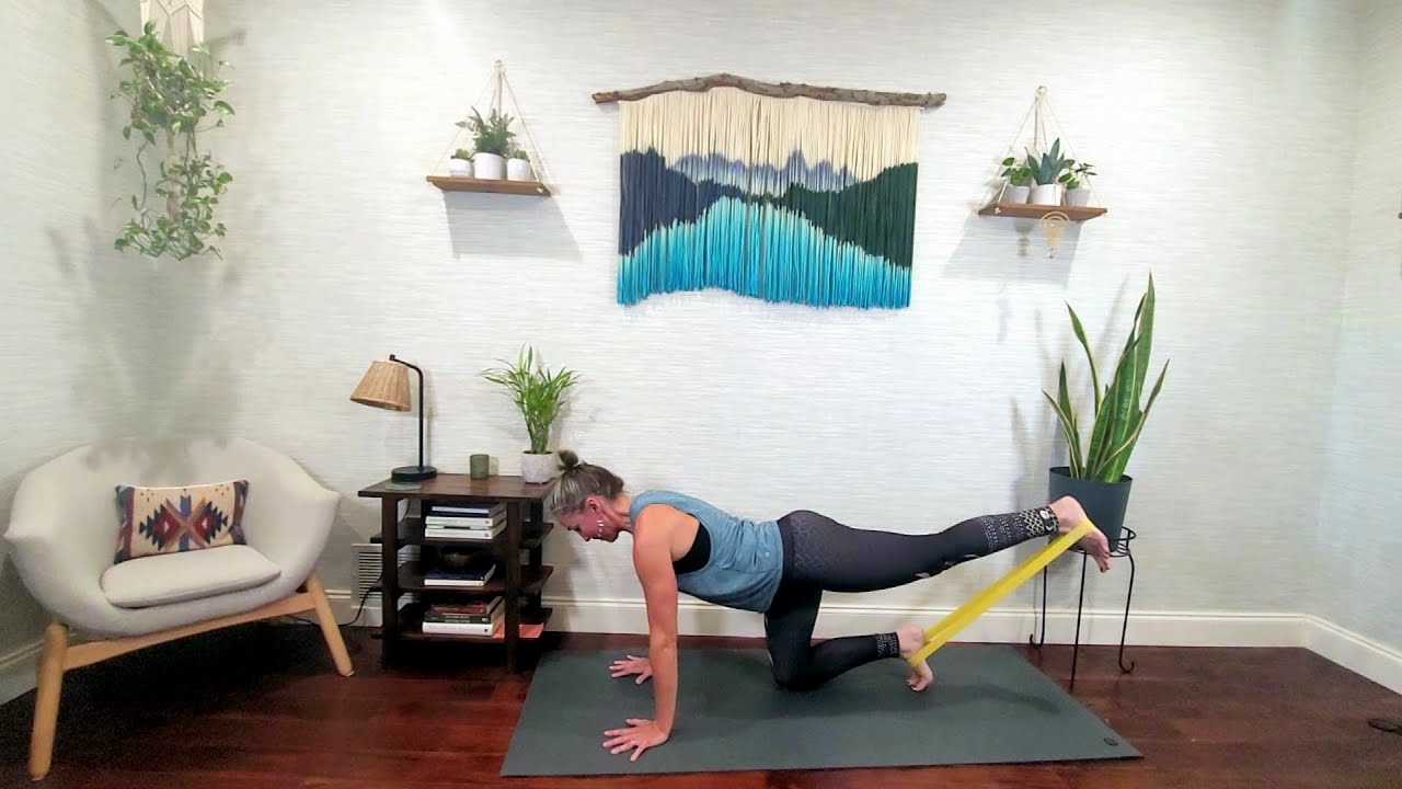 Strength | Glutes | 20-Minute Workout