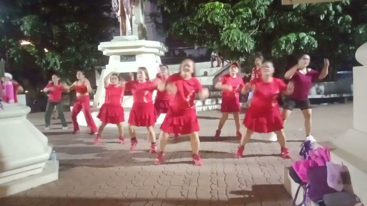 FOOTLOOSE 