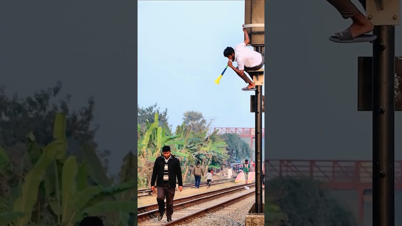 Train Horn 📯 Prank By Comedy video part1 