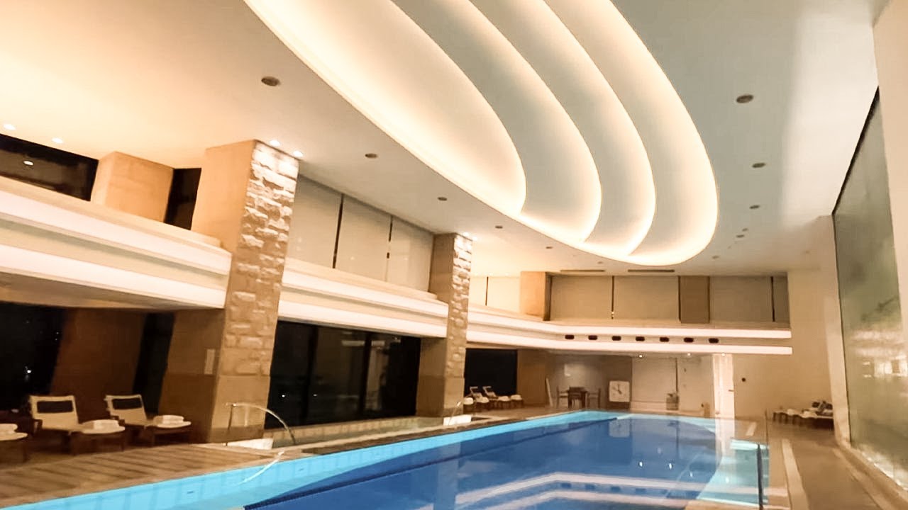 THE PENINSULA HOTEL TOKYO, Japan | Best Luxury Hotel in Tokyo? (PHENOMENAL) 4K