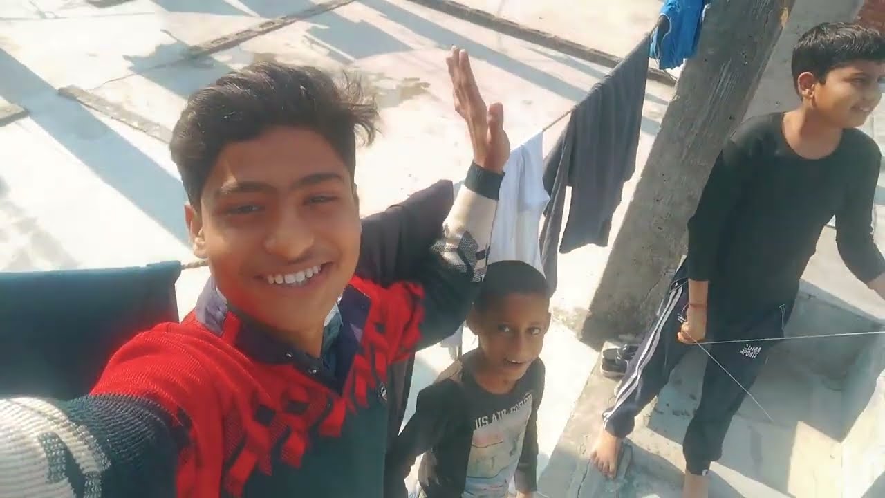 Mera Bhai patang Uda raha hai bhai ❤️🥰
