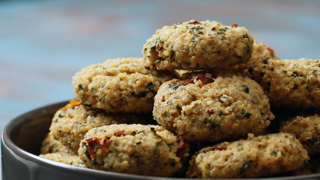 High-Protein Baked Quinoa Bites