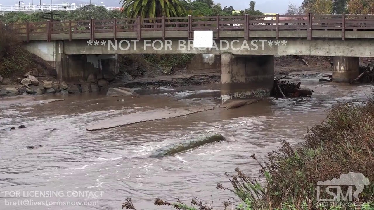 01-09-2018 Carpinteria, CA - Huge Debris Pile on the Coast