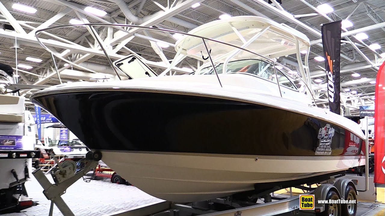 2015 Wellcraft Coastal 232 Motor Boat - Walkaround - 2015 Quebec Boat Show
