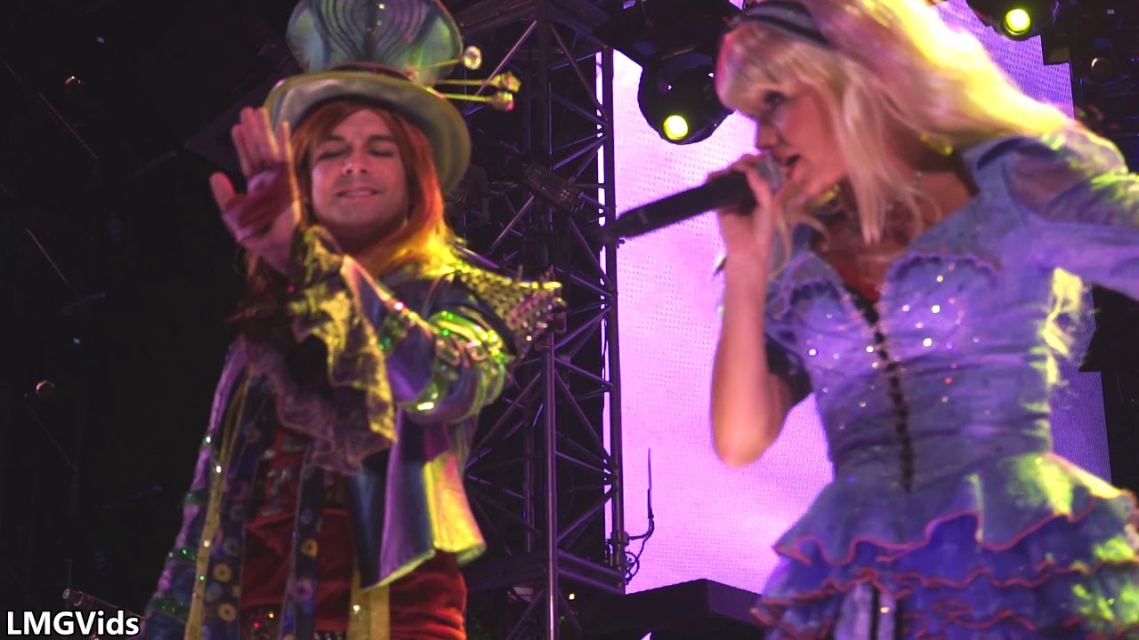 [2015] Mad T Party: Nighttime Rock Concert Event at Disneyland California (9:30 Show)