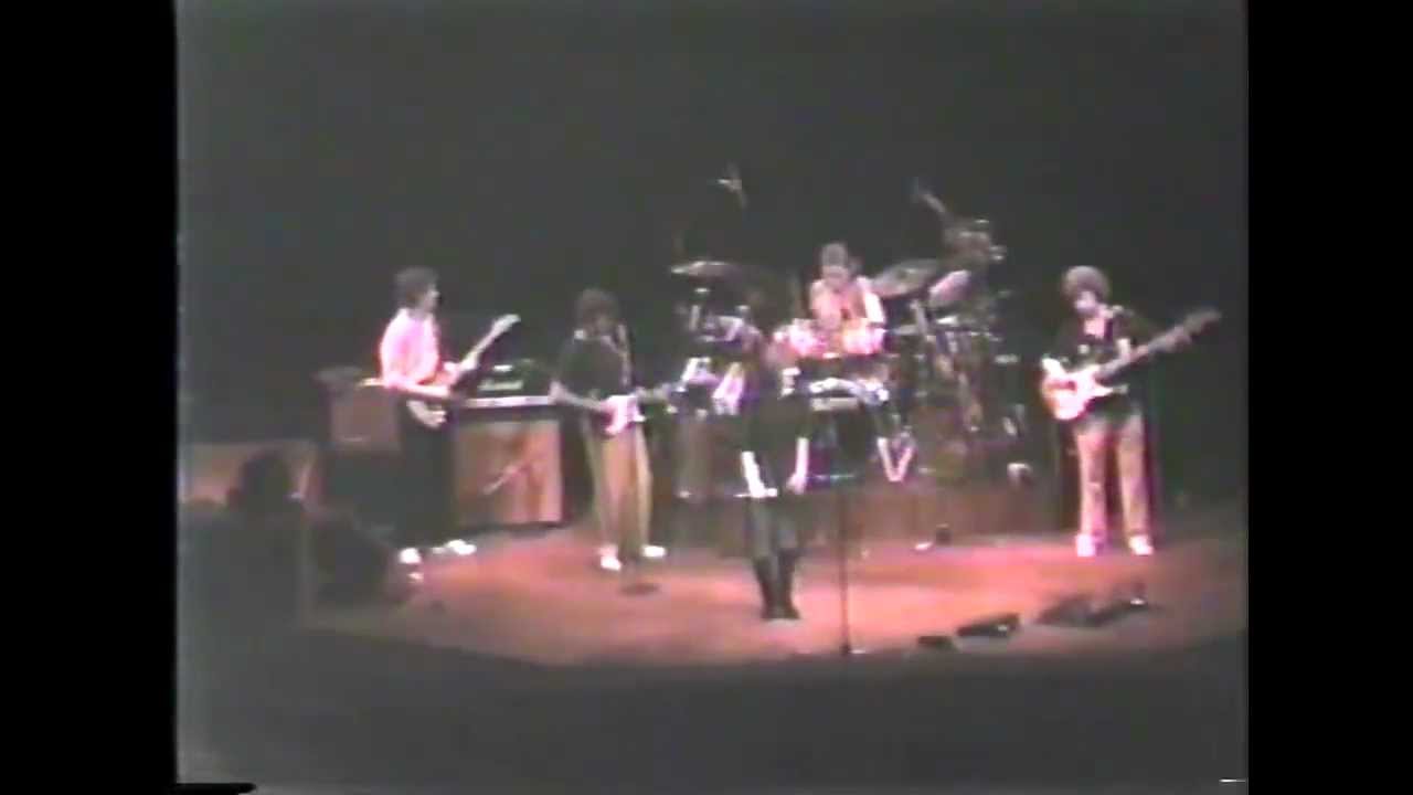 Eric Clapton - Something Is Wrong With My Baby (Canada May 3 1985)
