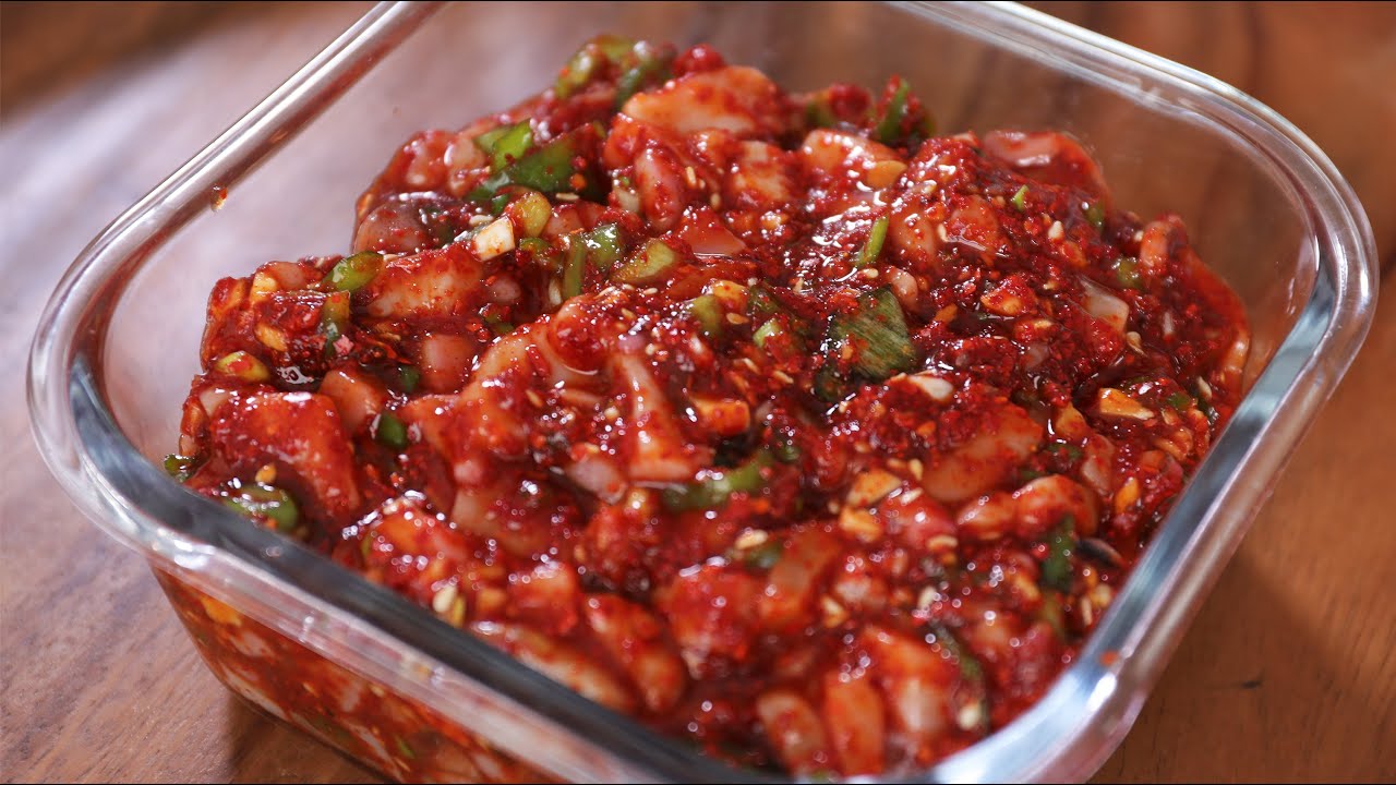 Spicy fermented squid side dish (Ojingeo-jeot: 오징어젓)