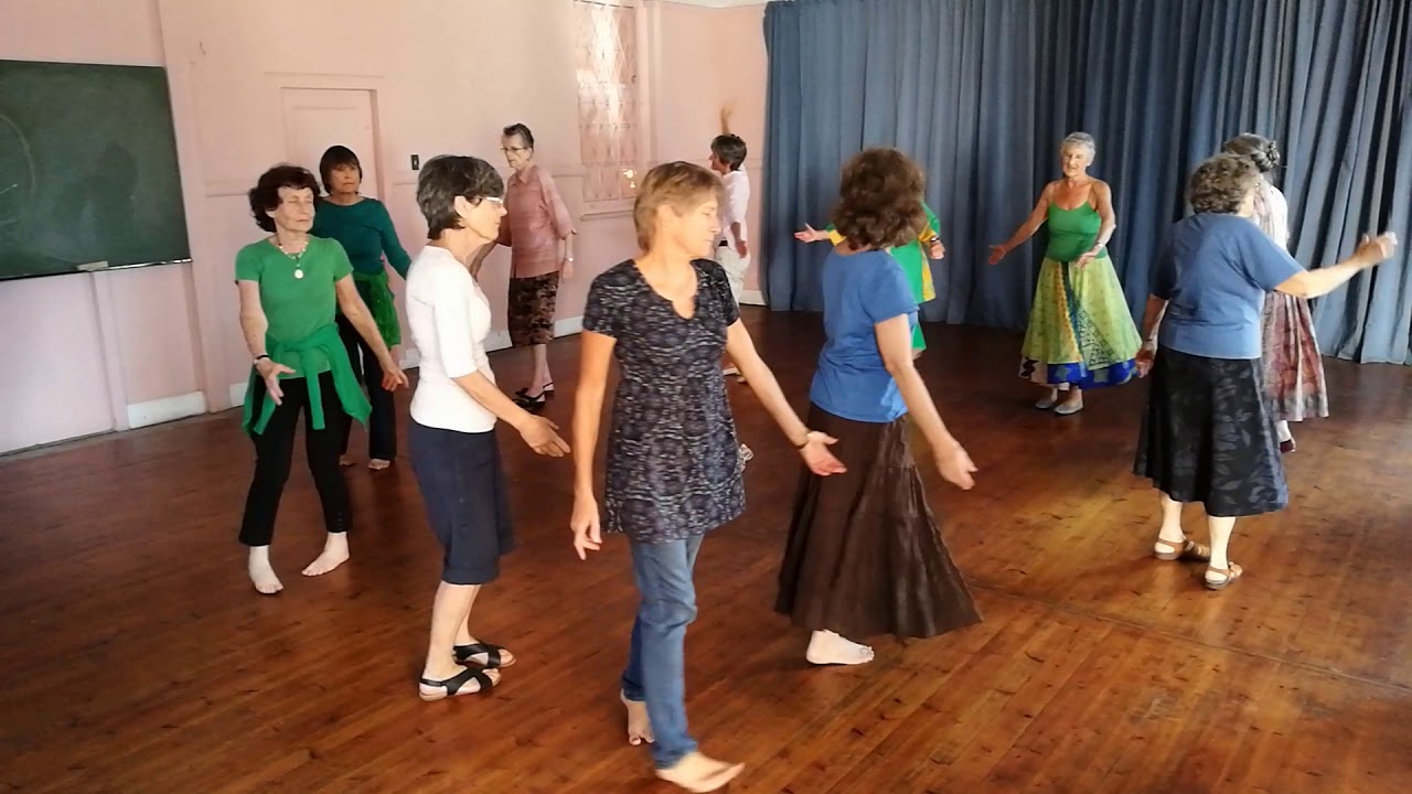 Cape Town Circle Dance: Endless summer