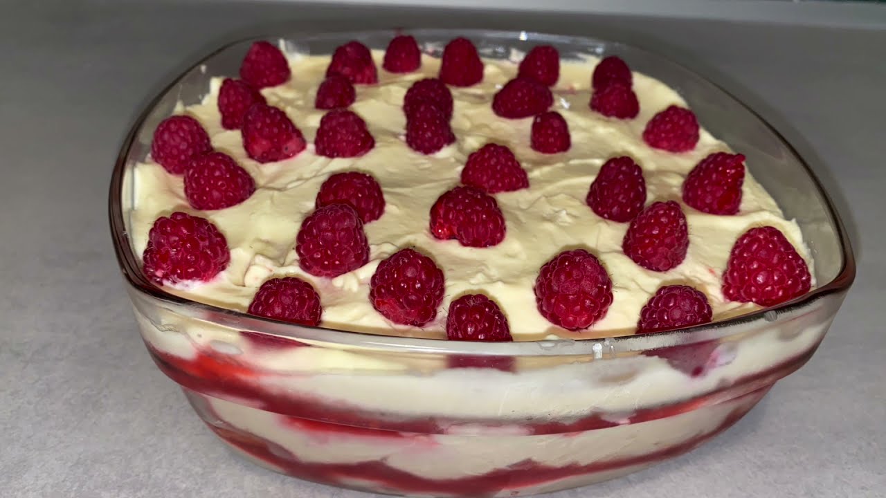 Tiramisu aux fruits rouge