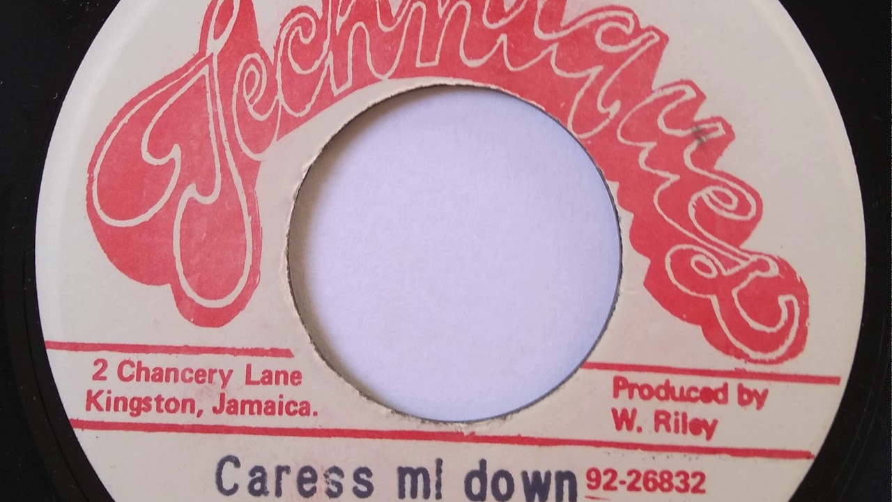 Clement Irie - Caress Mi Down - 7inch / Techniques