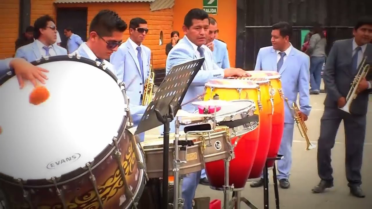 Banda Brass Perú - HUAYNOS DE BOLOGNESI