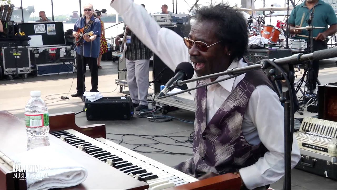 Buckwheat Zydeco - 