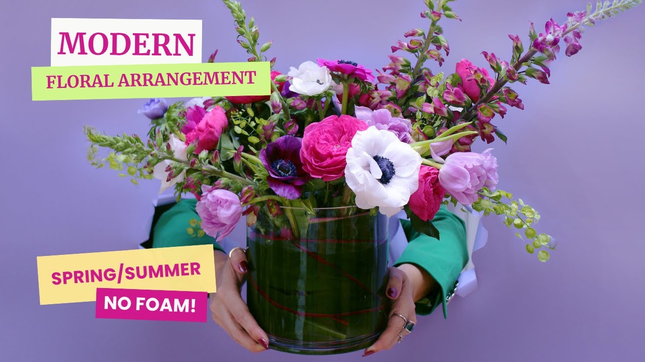 Modern Spring/Summer Floral Arrangement (No Foam!) | BloomNation x Florabundance