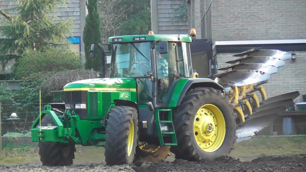 Ploughing with John Deere & Rumptstad