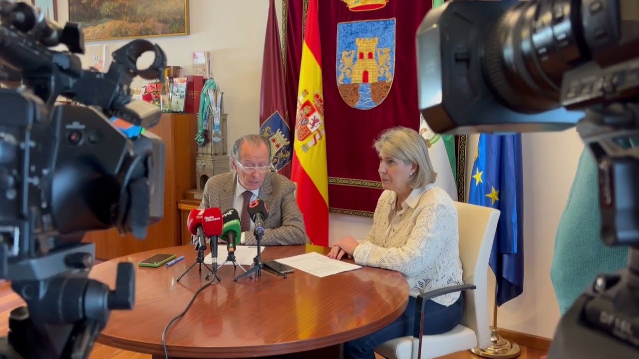 ADJUDICADA UNA NUEVA CAMPAÑA DE ASFALTADO EN EL MUNICIPIO DE CHICLANA POR CASI 2 MILLONES DE EUROS