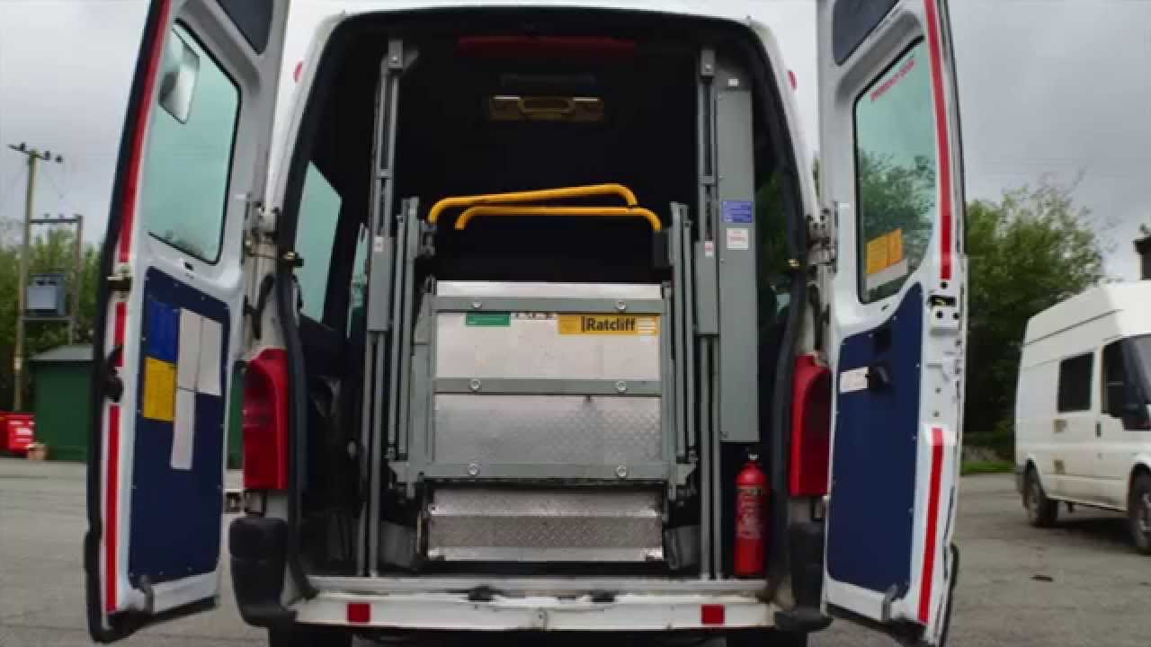 Микроавтобус Renault Master для пассажиров с ограниченными возможностями продаётся на благотворительном аукционе mikeedge7