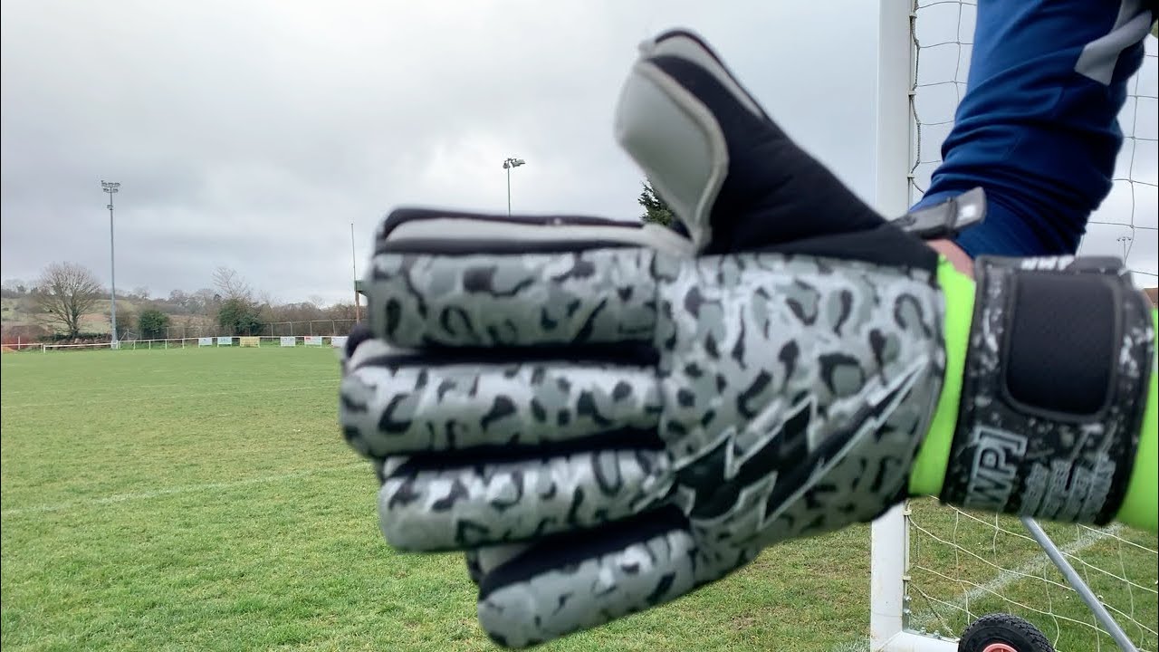 NWP Classic Elite Goalkeeper Glove Review and Test!! Best Grip?!