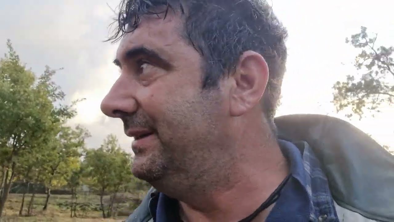 Huerfanita ya sabe lo que es el collar 