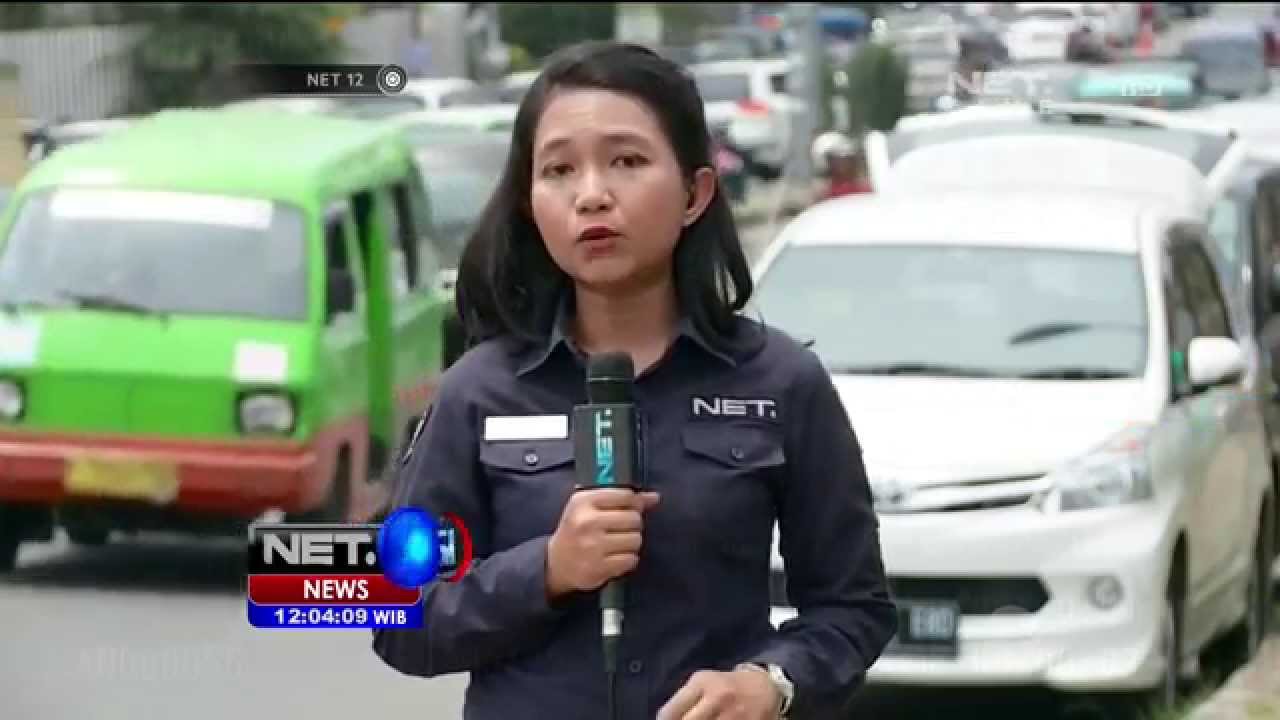 Live Report Kemacetan Puncak Bogor - NET12