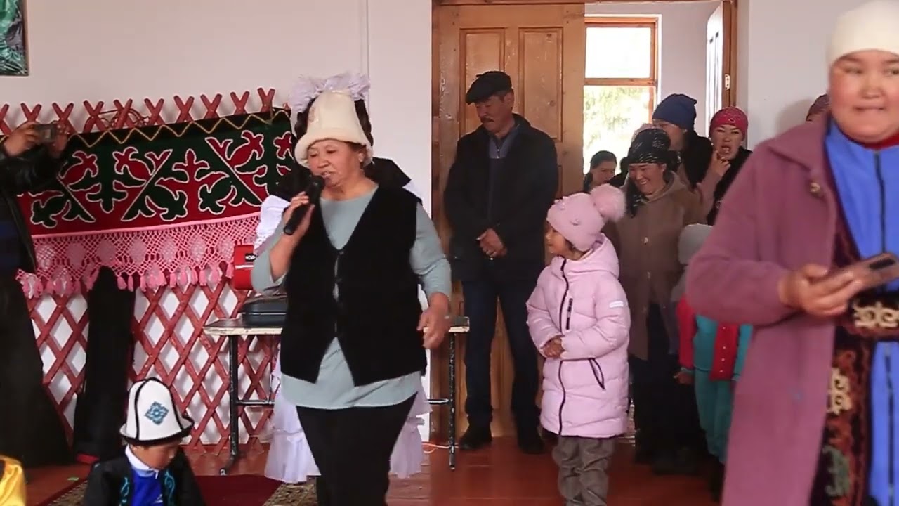 Сары-Дөбө айылы