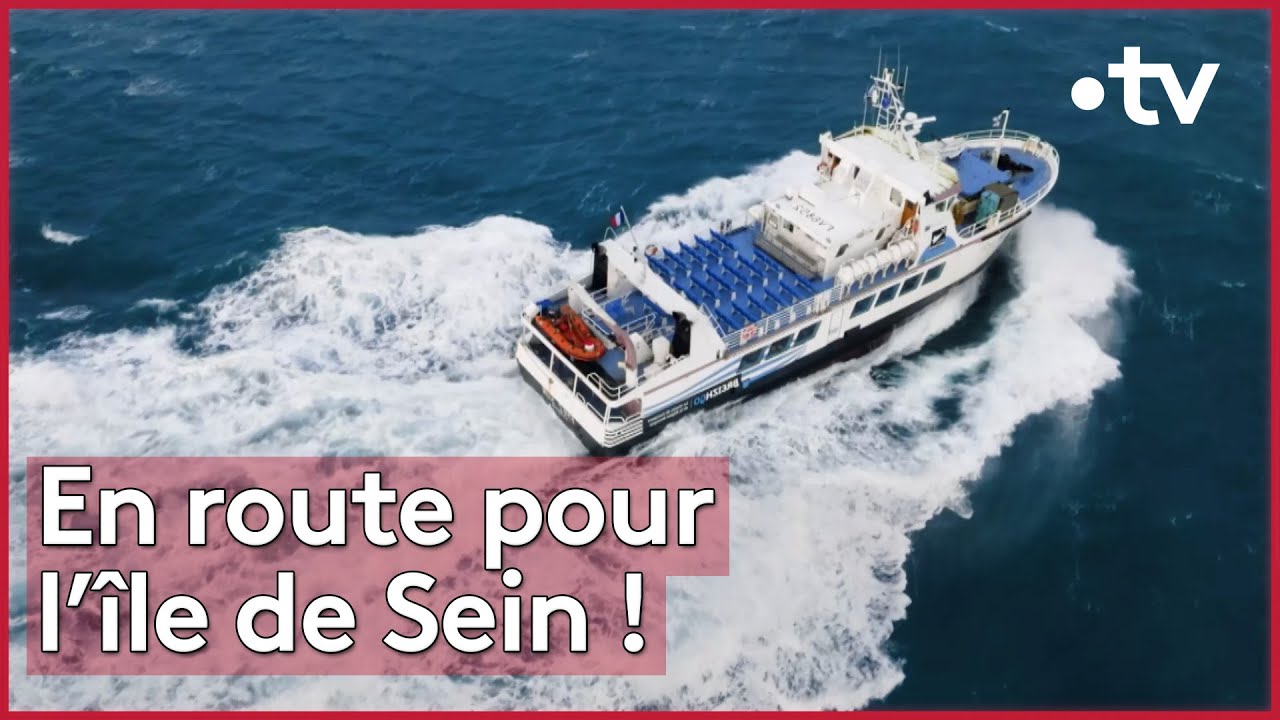 Traversée houleuse vers l'île de Sein