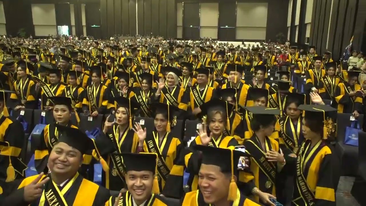 WISUDA UNDIKNAS KE 97 - BALI NUSA DUA CONVENTION CENTER - 15 FEBRUARI 2025