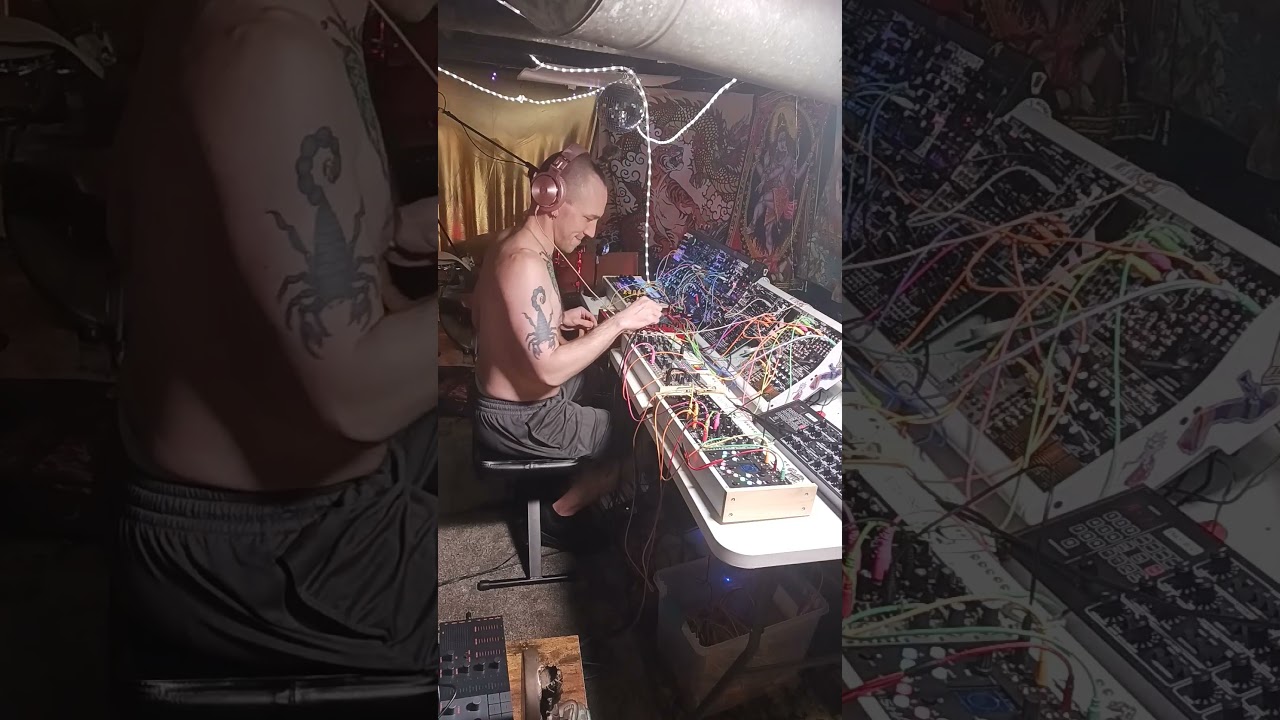 @Akai_Pro #eurorack #electronicmusic #performance #live #modularsynth #techno #melodic #idm
