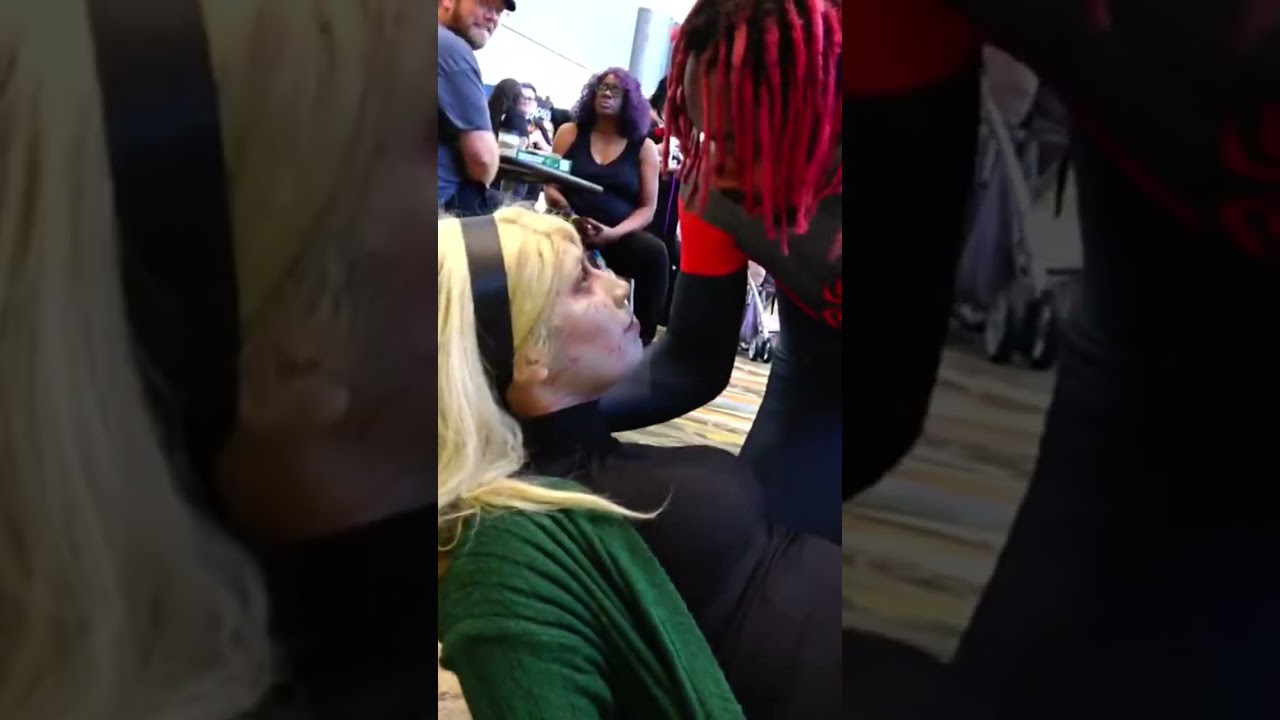 Zombie Gwen Stacy bites Miles Morales Spidey!! 🕷️ #Shorts