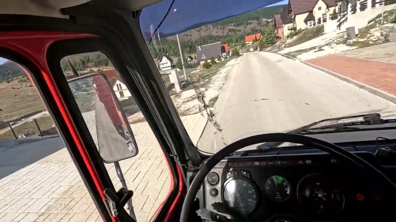 Mercedes-Benz 2632 + Goldhoffer