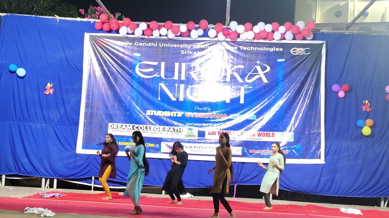 Eureka Night Dance Performance | SGC