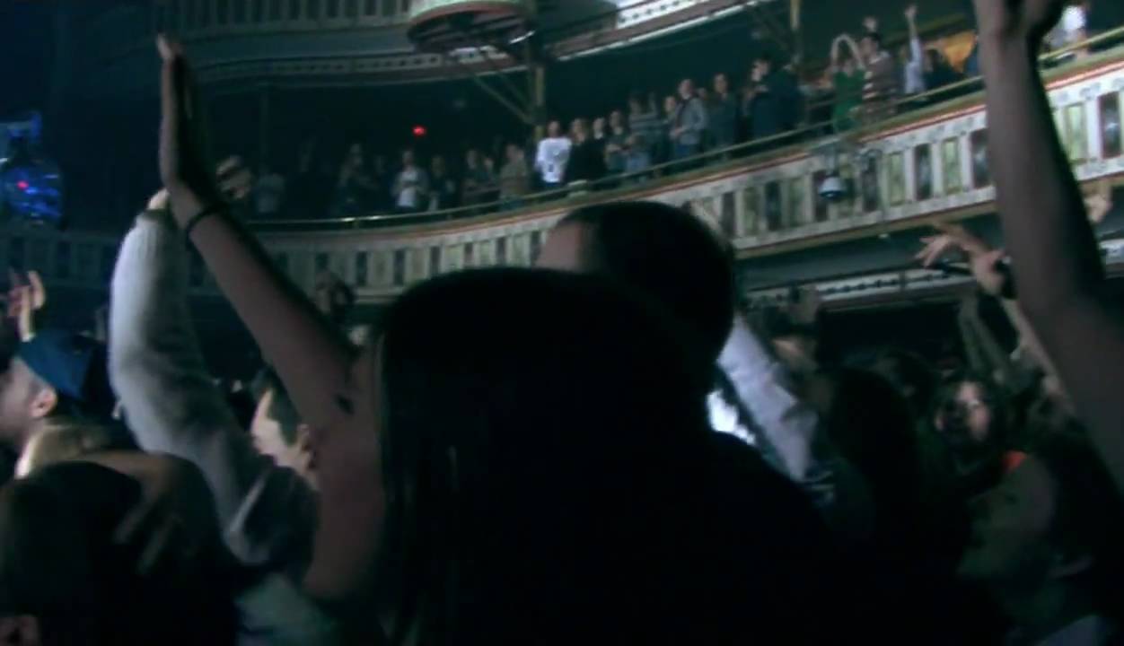 david crowder band - o praise Him (all this for a King)