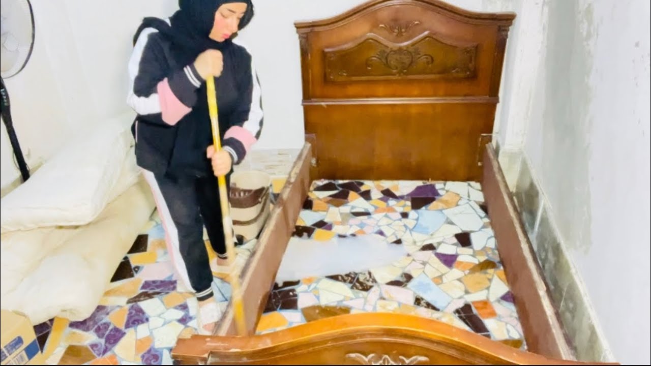 واخيرا عملت بنصيحتكم ودخلت ع الاوضه قلبت كيانها وغيرتها ونظفتها تنظيفت العيد🤩🥳