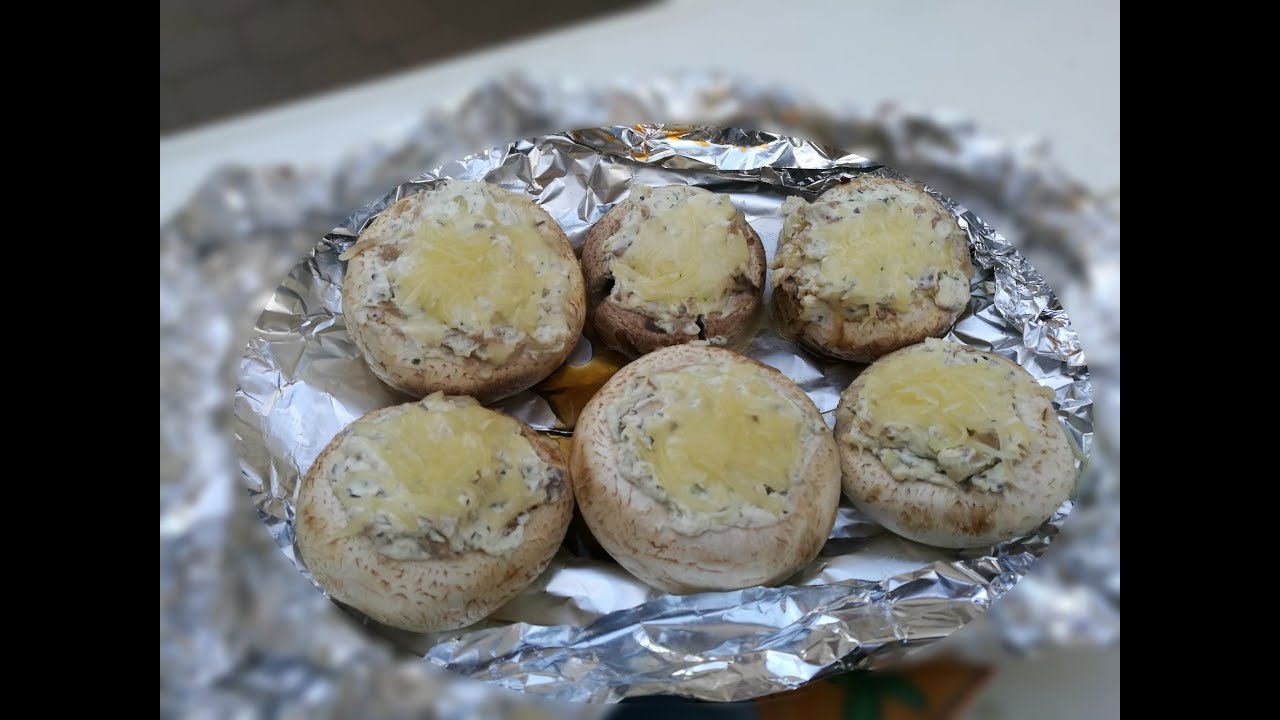 Gefüllte Champignons für Grill oder Backofen