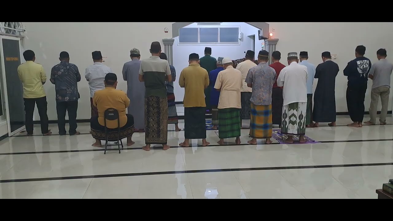 @Shubuhan di Masjid rest area 24 jam terbuka untuk jamaah masjid haji alabror kab Pati Jl raya Pati.