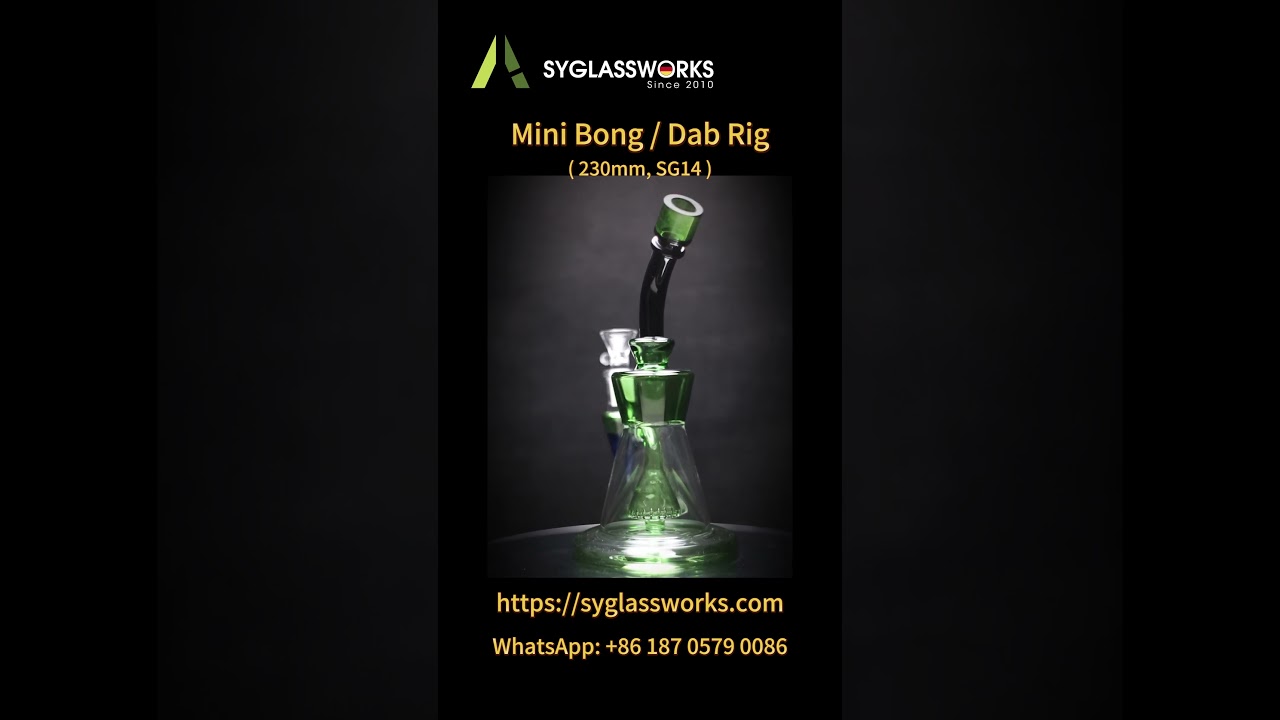 Mini Bong Dab Rig #headyglass #420 #csc #cannabissociety #paraphernalia #smokingpipe #420daily