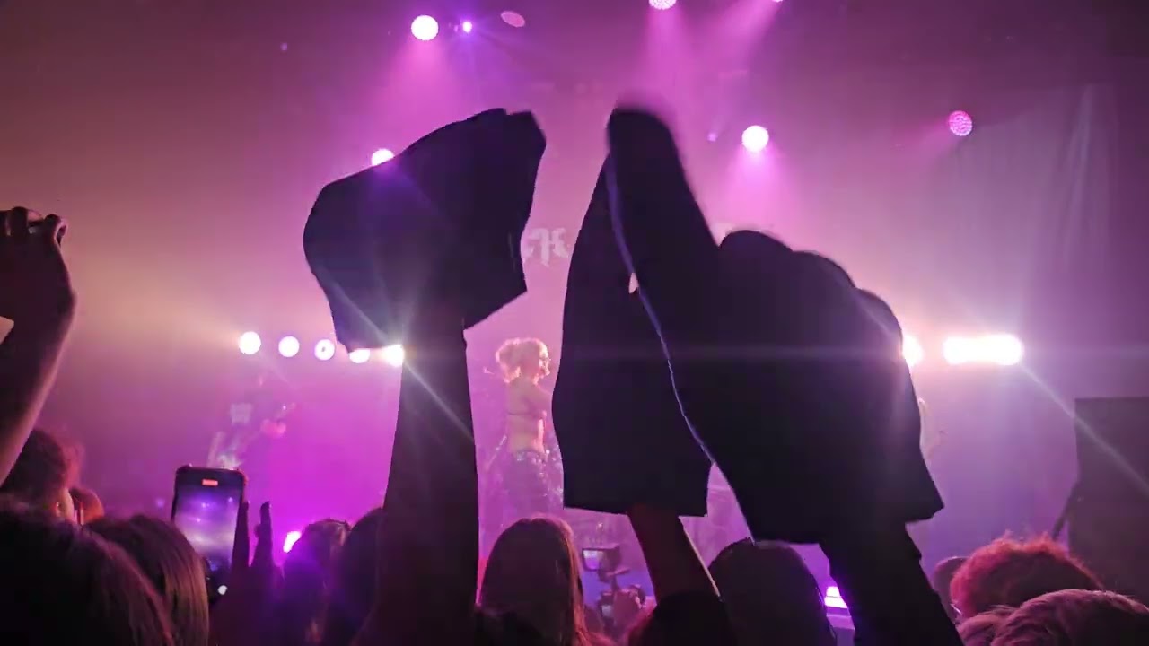 South Arcade - Supermodels (LIVE London 13/03/2025)