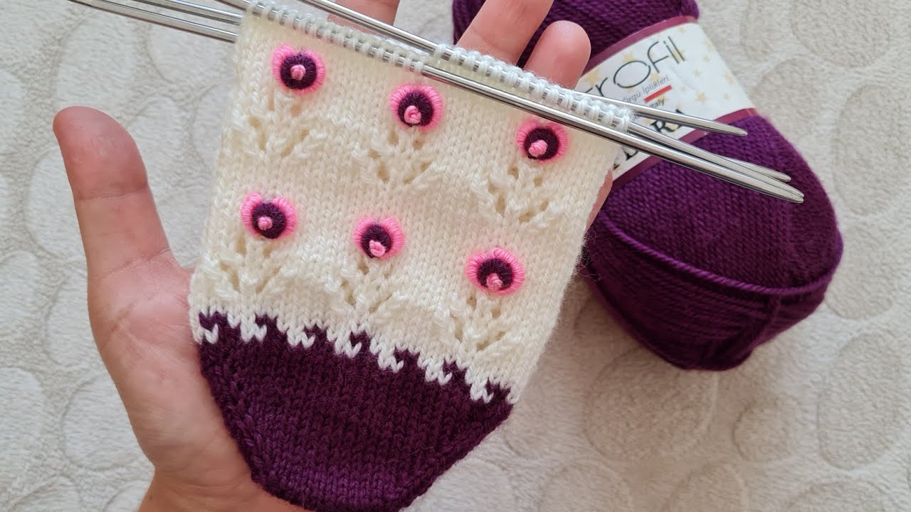 ÇOK KOLAY ÇİÇEKLİ AJURLU #BEŞŞİŞPATİK YAPILIŞI / BEŞ ŞİŞLE PATİK MODELİ / KNITTING / @divapatik