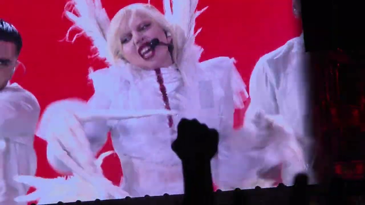 Bad Romance - Lady Gaga Estadio GNP Seguros CDMX 2025