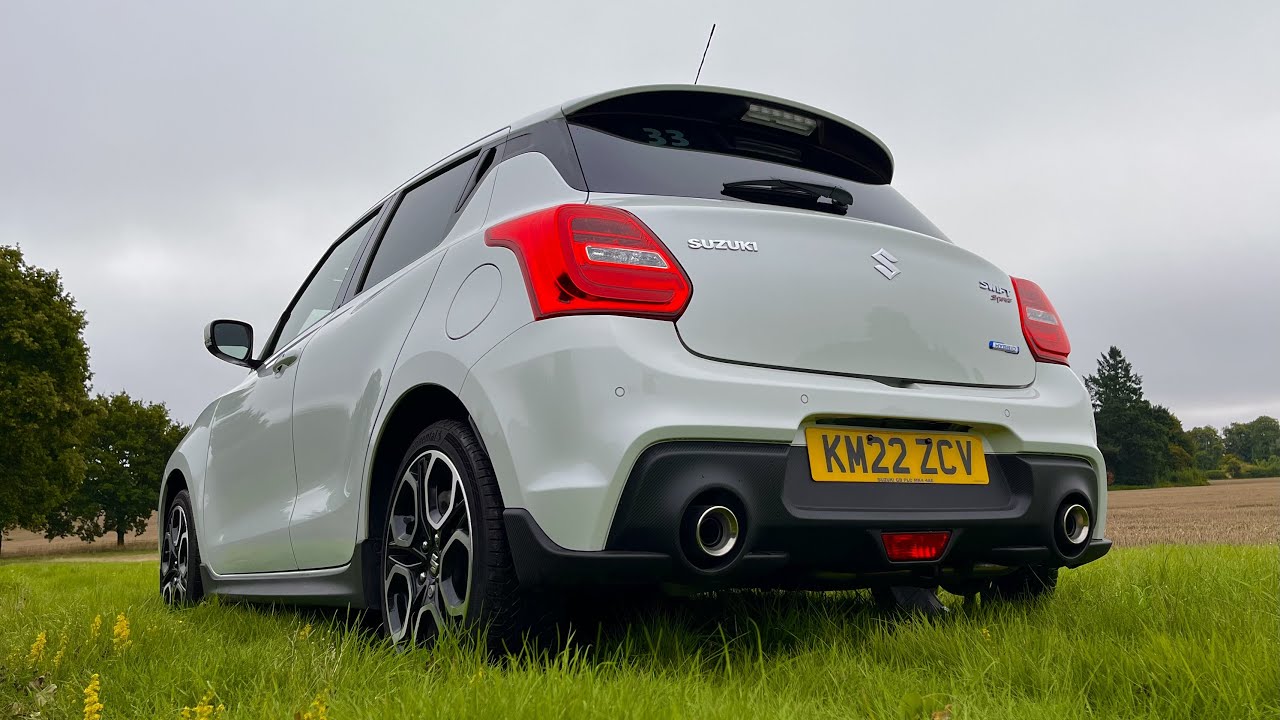 А этот Suzuki Swift Sport 1.4 Turbo хоть немного похож на Abarth 595?