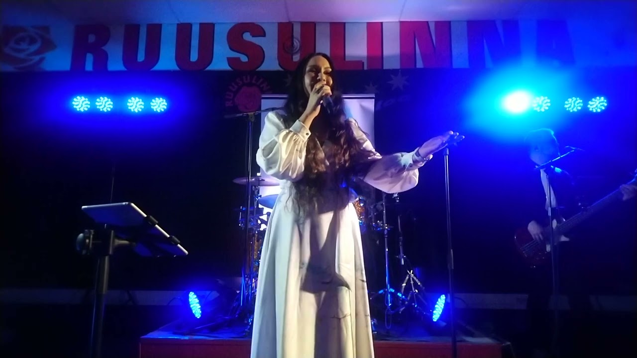 Saija Tuupanen Sinut Haluaisin #saijatuupanen @Ruusulinna #ruusulinna