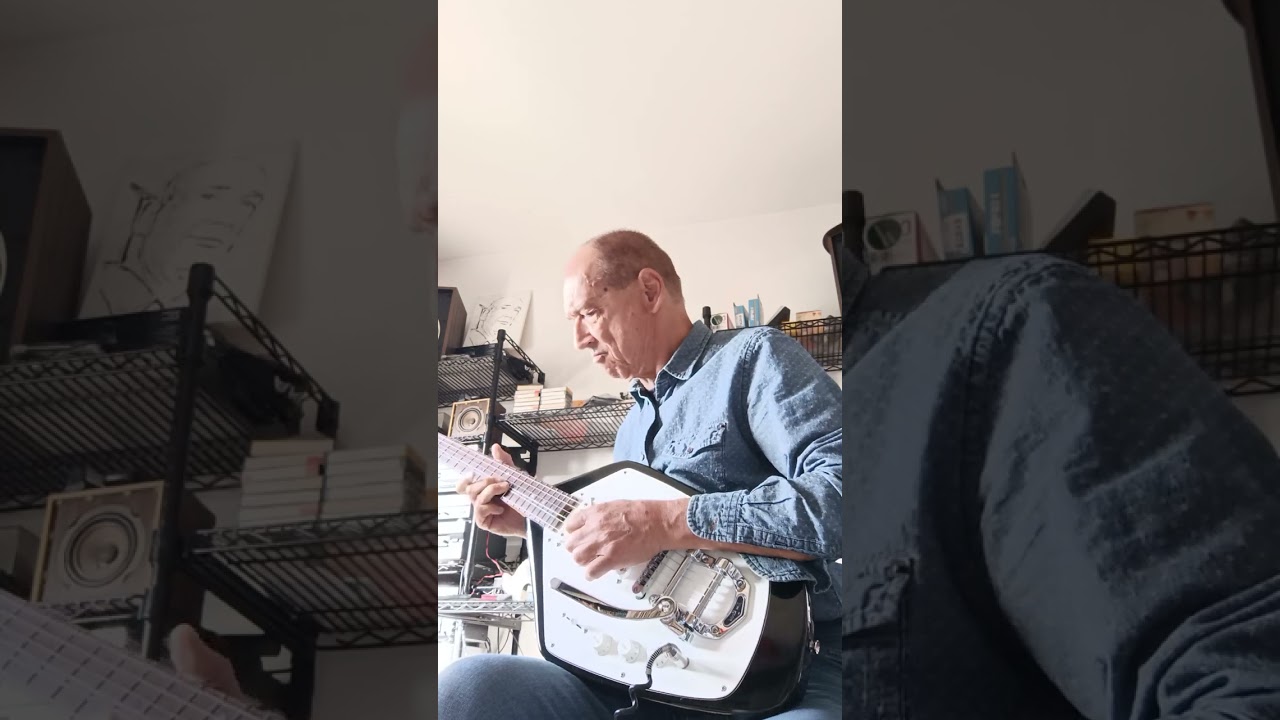 Jim Reed guitar Vox Phantom