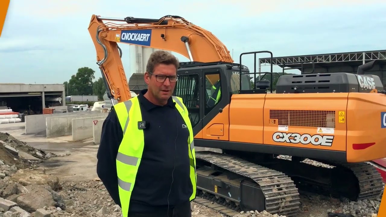 Europe: CASE Customer Testimonial - Cnockaert, Belgium - CX300E