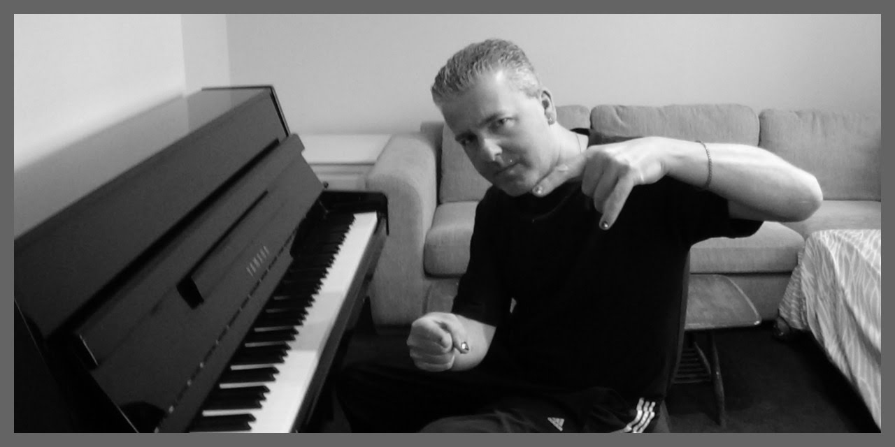 How To Play Blueberry Hill (1)