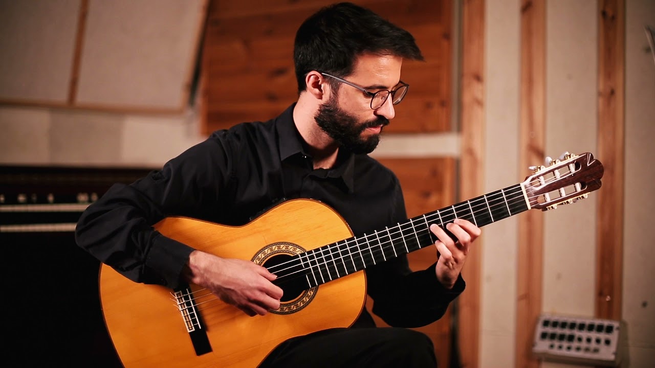 Tal Yahalom - Ojos Brujos (by Leo Brouwer)