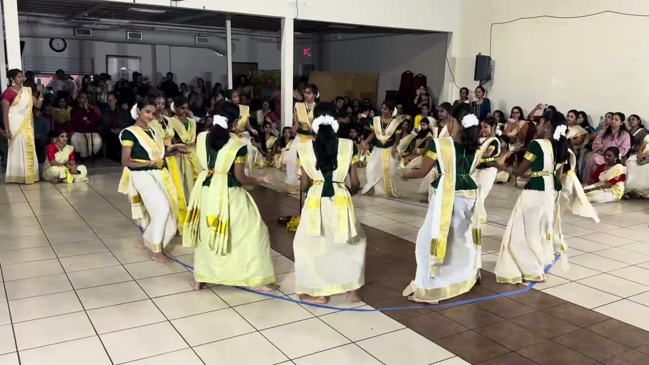 Nagabhooshitha  padangalum(Thiruvathira -kids) -at Sri Guruvayurappan Temple