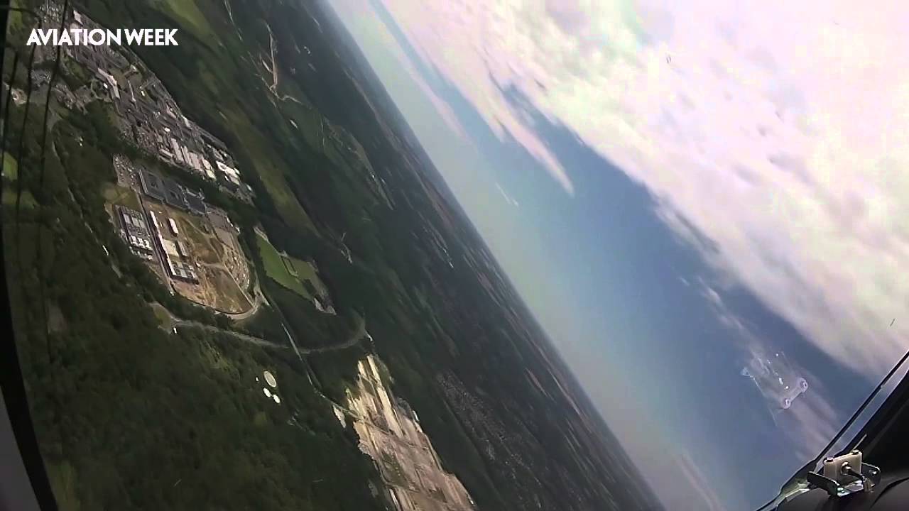 Airbus A350 Flying Display: From The Cockpit