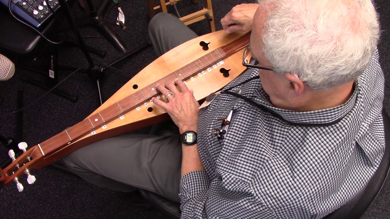 Learn a simple version of the 'Doxology' ('Old Hundredth') on mountain dulcimer (tuned DAD)