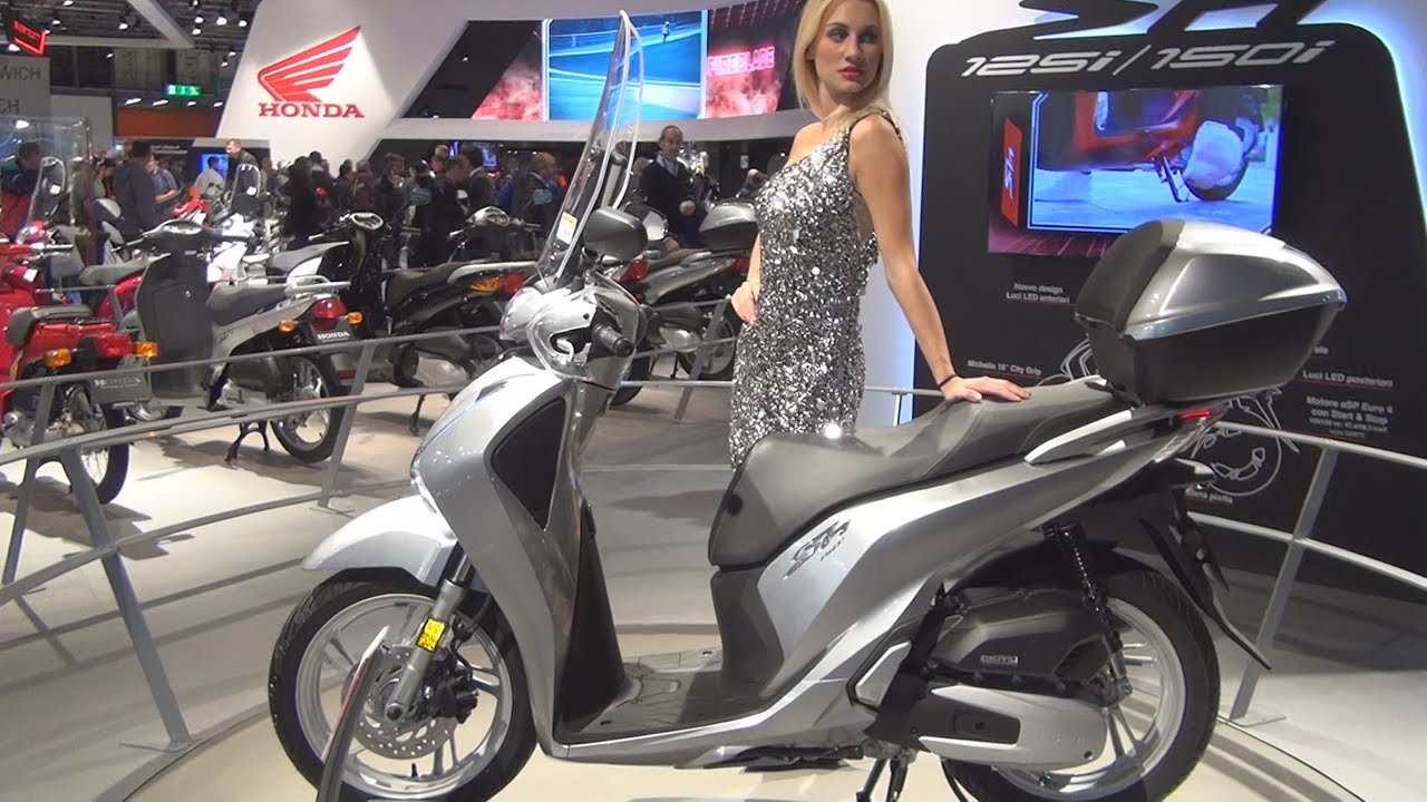 Honda SH150i ABS Lucent Silver Metallic (2017) Exterior and Interior
